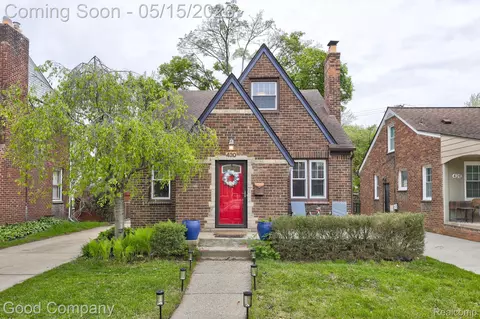 430 S Edison Ave, Royal Oak, MI 48067