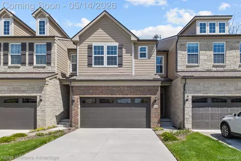 836 Addison Cir, Commerce, MI 48390