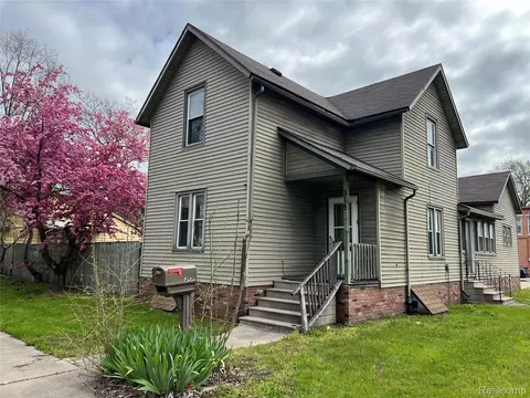 315 S Catherine St, Bay City, MI 48706