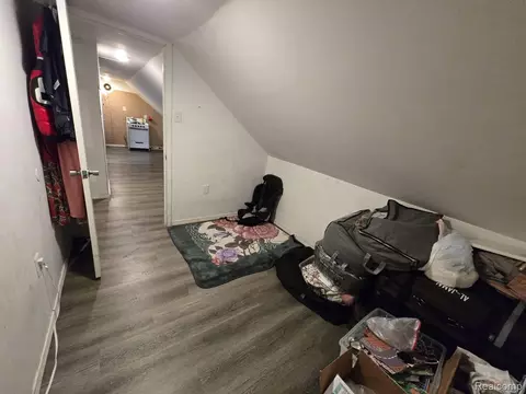 Entry Way - 12000 Charest St, Hamtramck, MI 48212 photo 1 of 5