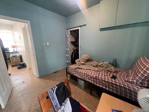 Bedroom - 12000 Charest St, Hamtramck, MI 48212 photo 9 of 11