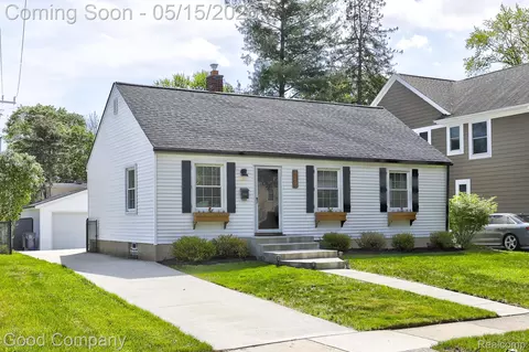 1706 N Blair Ave, Royal Oak, MI 48067