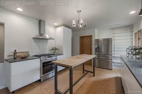 Kitchen - 1771 Brookside Dr, Flint, MI 48503 photo 1 of 7