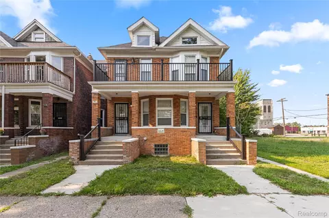 68 W Philadelphia St, Detroit, MI 48202