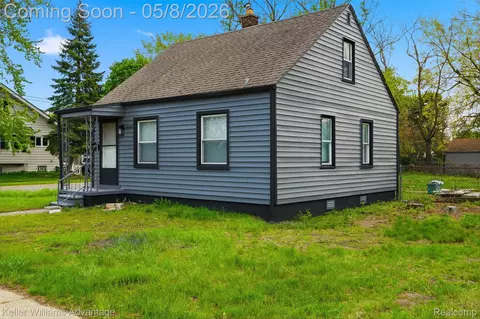 3060 Minerva St, Ferndale, MI 48220