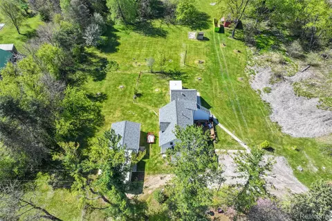 View/Area - 11472 E Lippincott Blvd, Davison, MI 48423 photo 1 of 7