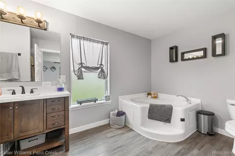 Bath - 3953 Meldrum Rd, Casco, MI 48064 photo 1 of 3