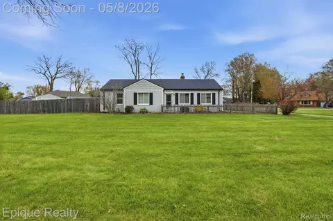 53100 Washington St, New Baltimore, MI 48047