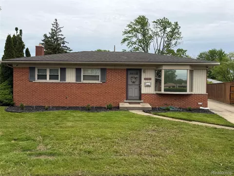 12164 Susan Ave, Warren, MI 48093