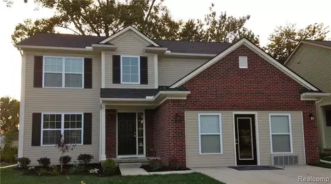 14355 Shamrock Dr, Redford, MI 48239