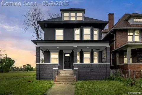 2181 Harding St, Detroit, MI 48214
