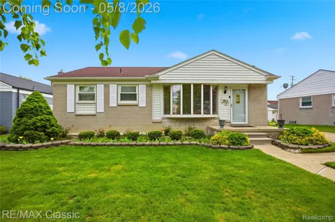1829 Alard Ave, Lincoln Park, MI 48146