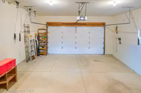 Other - 10047 Fox Run Dr, Davison, MI 48423 photo 17 of 24