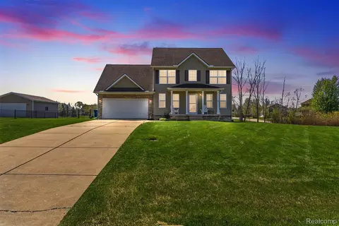 4357 Drake Dr, Mundy, MI 48473