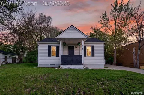 2145 E Walton Blvd, Auburn Hills, MI 48326
