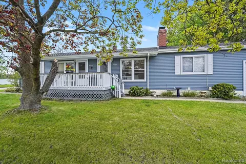 Exterior - 4987 E M 36, Hamburg, MI 48169 photo 1 of 3
