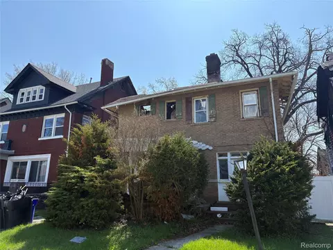 2253 Glynn Ct, Detroit, MI 48206