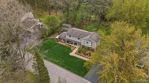 View/Area - 5105 Mohawk Ave, Independence, MI 48348 photo 1 of 4