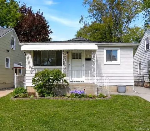 15534 Dixie, Redford, MI 48239