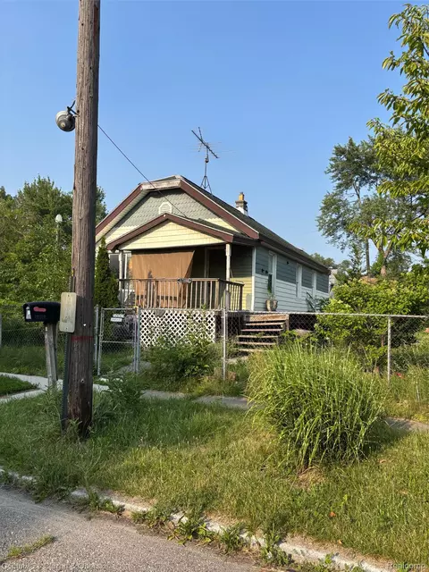 17150 Orleans St, Highland Park, MI 48203