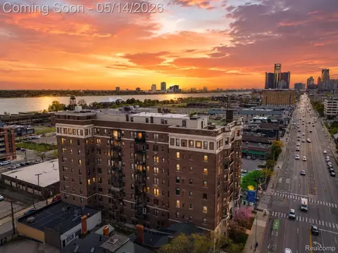 2900 E Jefferson #602, Detroit, MI 48207