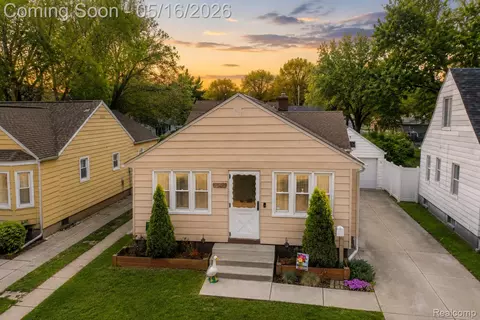 1349 Northway St, Ferndale, MI 48220