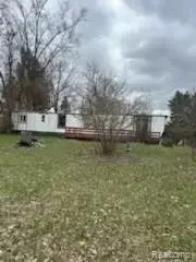 5545 E M 36, Hamburg, MI 48169