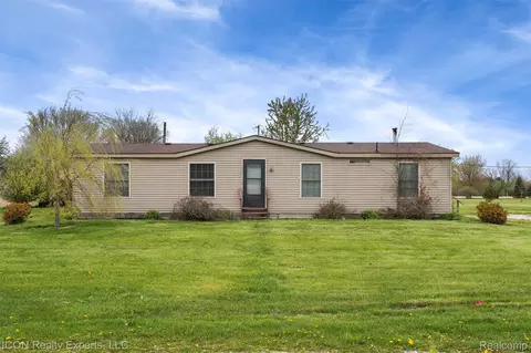 13620 Gilbert Rd, Allenton, MI 48002
