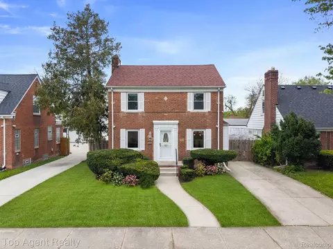 16124 Fielding St, Detroit, MI 48219