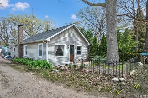 4918 Lewis Ave, Marathon, MI 48464