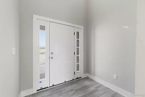 Entry Way - 2359 Baltimore, Davison, MI 48423 photo 1 of 2