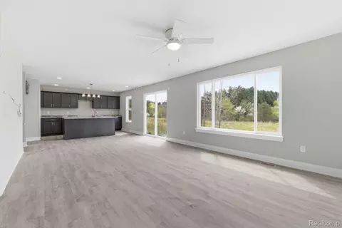 Living - 2359 Baltimore, Davison, MI 48423 photo 1 of 2