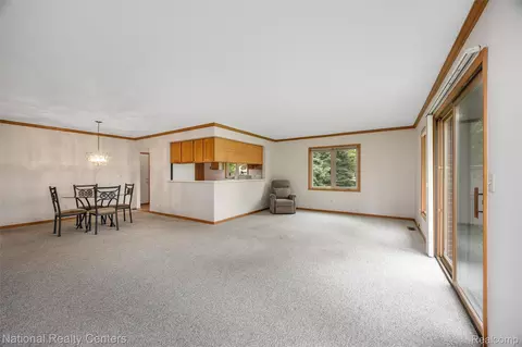Living - 16061 Meadows Dr, Macomb, MI 48044 photo 1 of 4