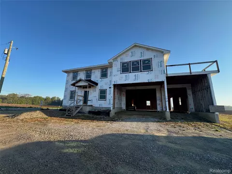 7988 Layton Rd, Handy, MI 48836
