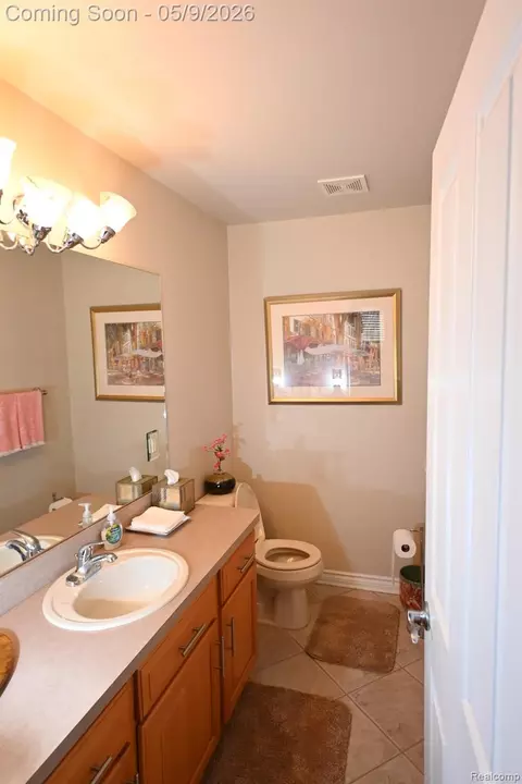 Bath - 19205 River Valley Dr, Macomb, MI 48044 photo 1 of 4