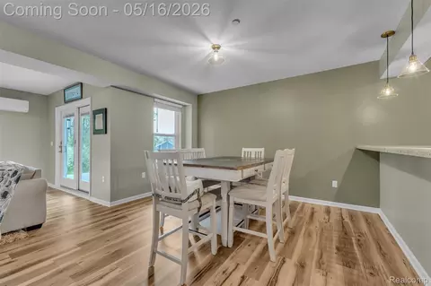 Dining - 4628 Crestway Dr, Brighton, MI 48116 photo 5 of 6