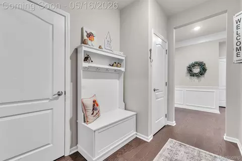 Entry Way - 4628 Crestway Dr, Brighton, MI 48116 photo 3 of 3