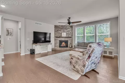 Living - 4628 Crestway Dr, Brighton, MI 48116 photo 1 of 2