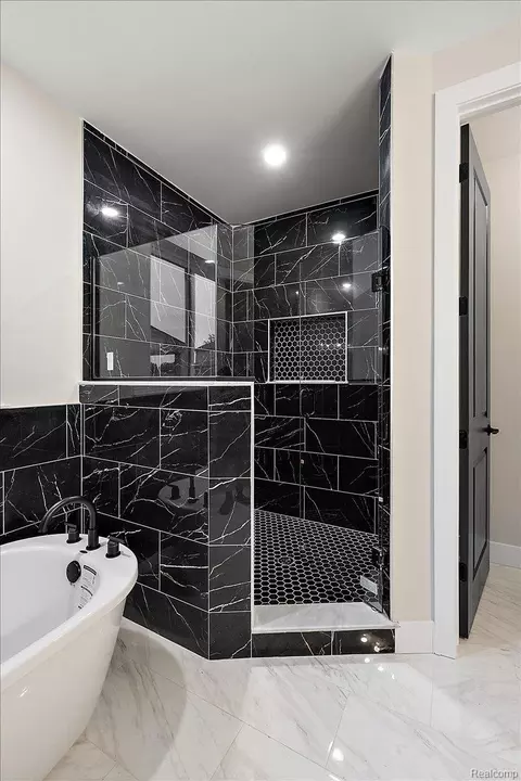 Bath - 50793 Timberstone Dr, Macomb, MI 48042 photo 6 of 13