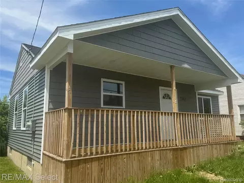 3302 Miller Rd, Flint, MI 48503