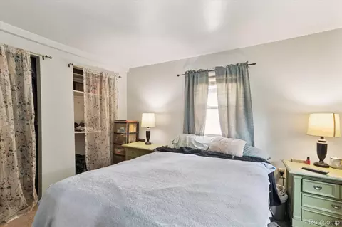Bedroom - 7801 E Michigan Ave, Jackson, MI 49201 photo 4 of 4