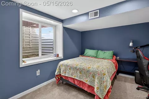 Bedroom - 49281 Percheron Dr, Macomb, MI 48042 photo 7 of 8