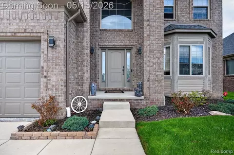 Exterior - 49281 Percheron Dr, Macomb, MI 48042 photo 6 of 6