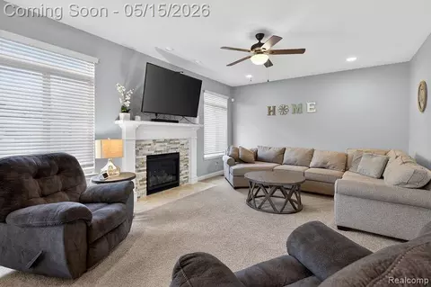 Living - 49281 Percheron Dr, Macomb, MI 48042 photo 1 of 2