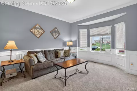 Living - 49281 Percheron Dr, Macomb, MI 48042 photo 2 of 2