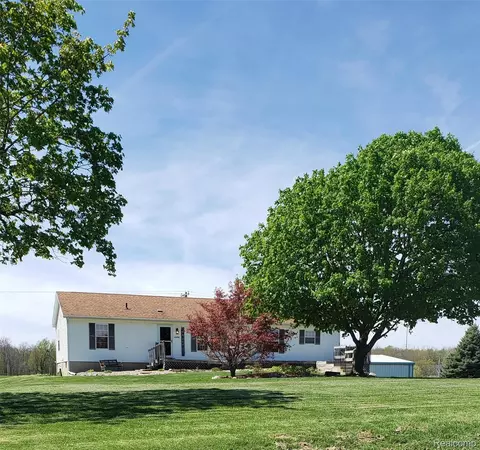 12793 Gibbs Rd, Springport, MI 49284