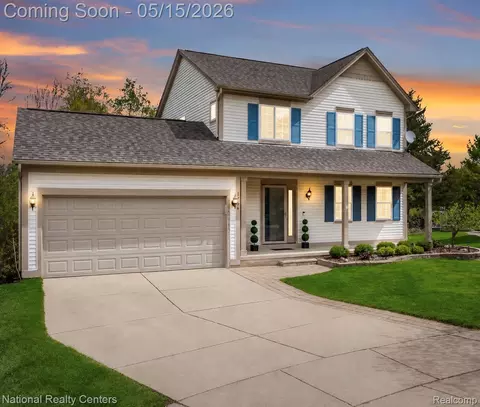 1794 Norton Creek Ct, Wixom, MI 48393