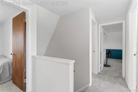 Entry Way - 9338 E Lippincott Blvd, Davison, MI 48423 photo 2 of 2