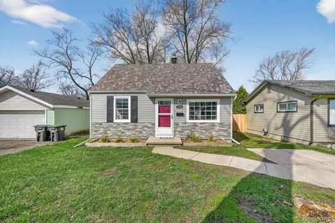 6550 Buck St, Taylor, MI 48180