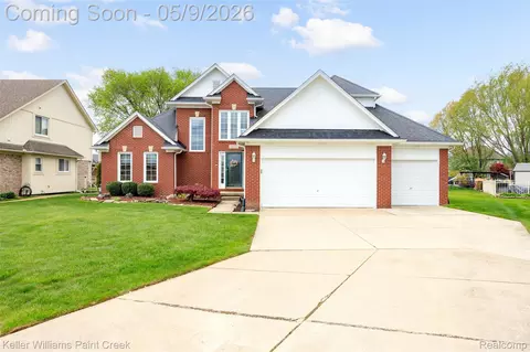 53435 Pimpernil Ln, Chesterfield, MI 48051